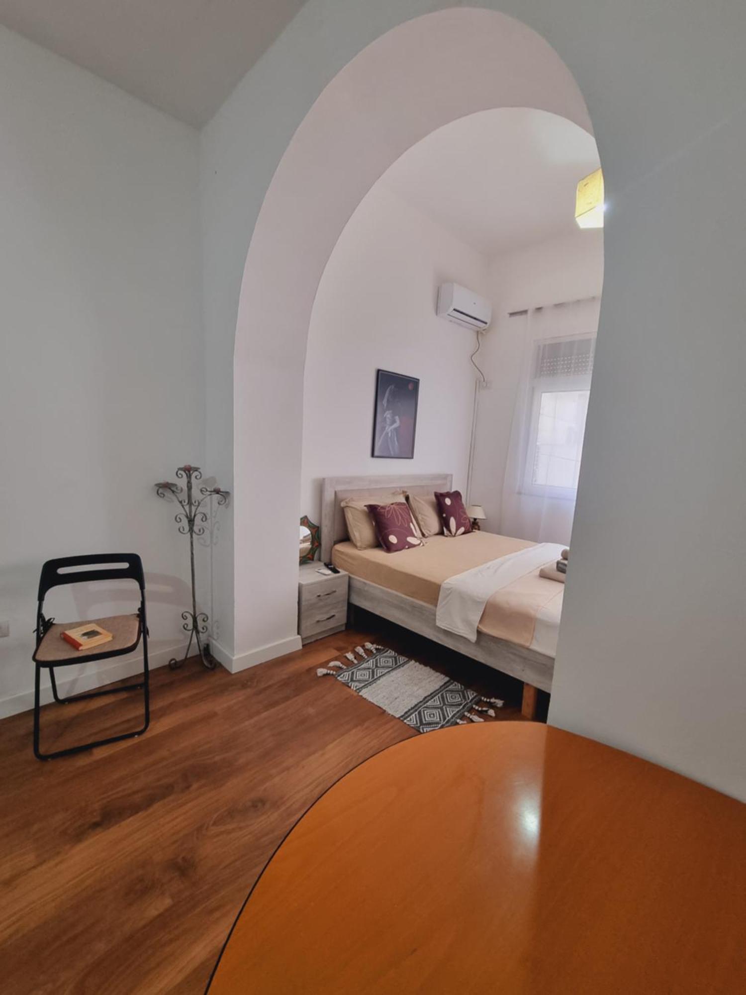 Mihal Popi Appartement *